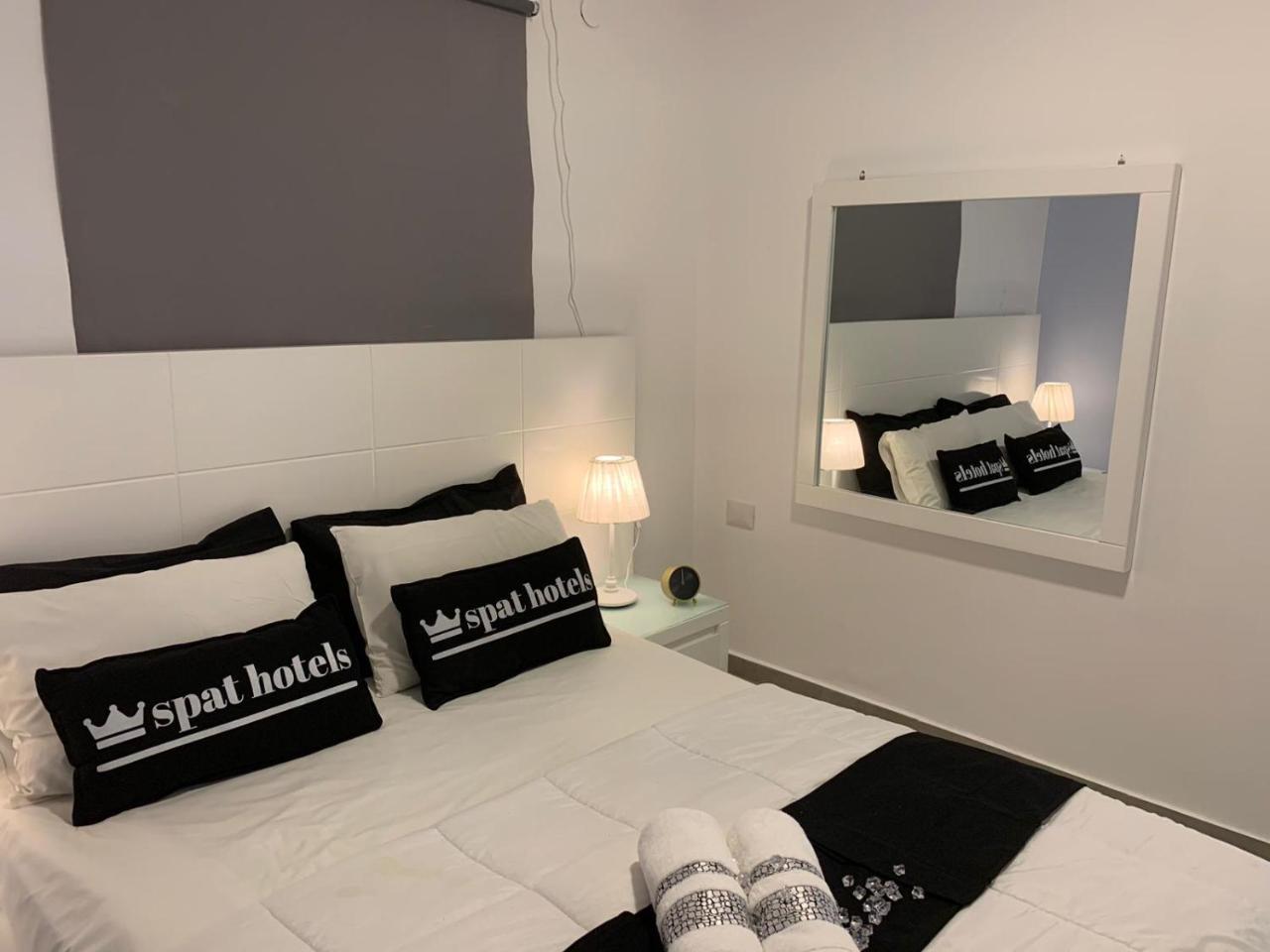 Spat Apartments Bat Jam Exteriér fotografie