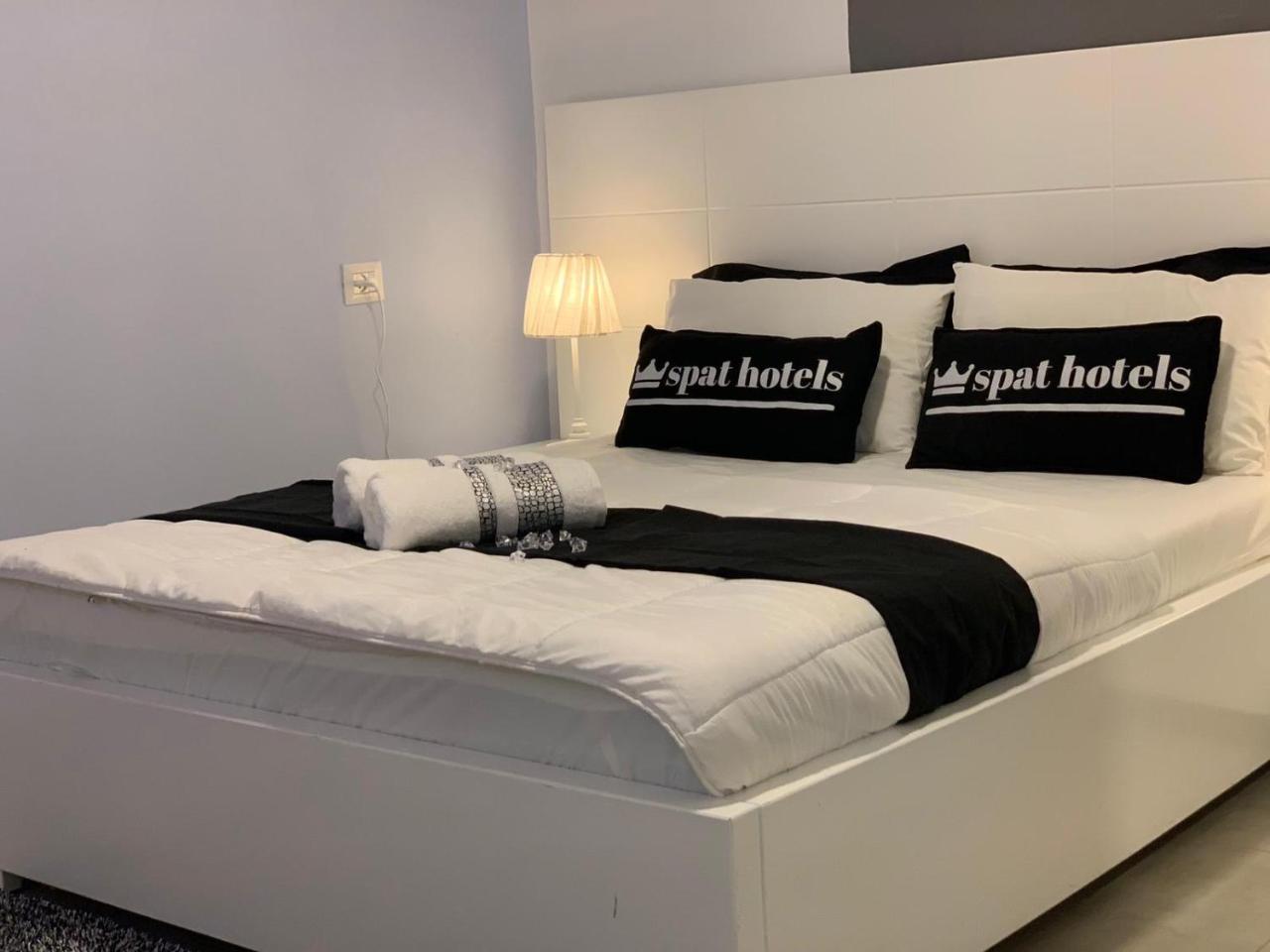 Spat Apartments Bat Jam Exteriér fotografie