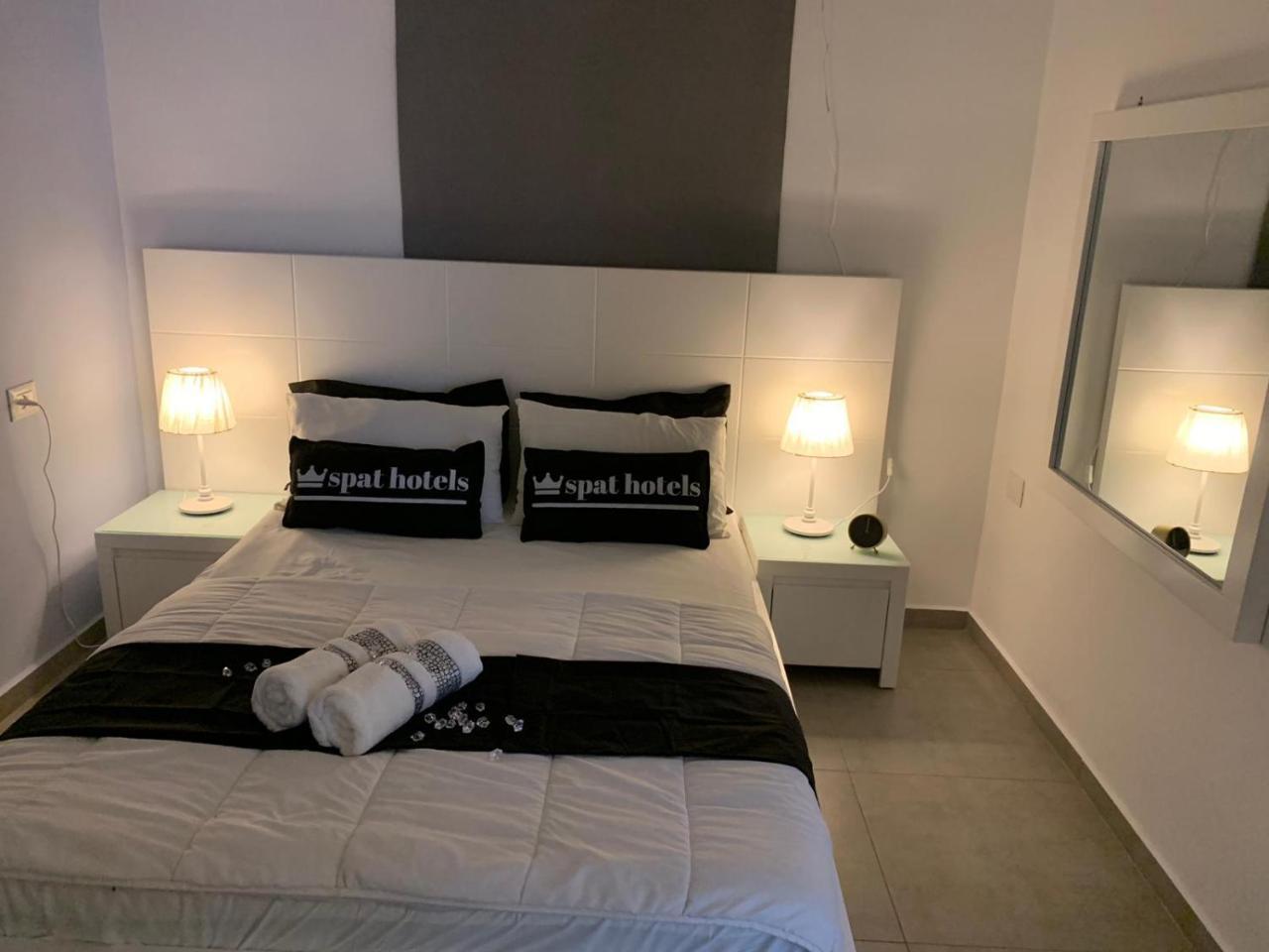 Spat Apartments Bat Jam Exteriér fotografie